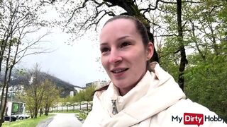 Forró tinédzser amatőr nyilvános cidázása idegennek