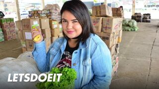 Molett argentin milf vaginája mélyen meghágva xiomarától