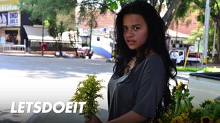 Aranyos csoki milf selena gomez mélyen tolva latin amerikai pinában
