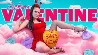 Muff a reflektorfényben: Aubree Valentine üvöltve élvezi, ahogy Donnie Rock az ujjaival a határig juttatja